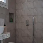 ウィステリア *