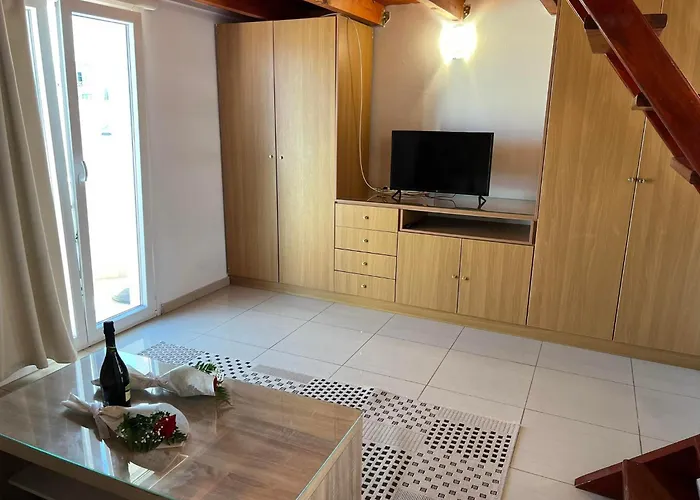 Wisteria Διαμέρισμα Καρτεράδος