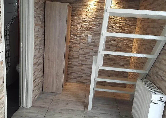 Διαμέρισμα Wisteria *